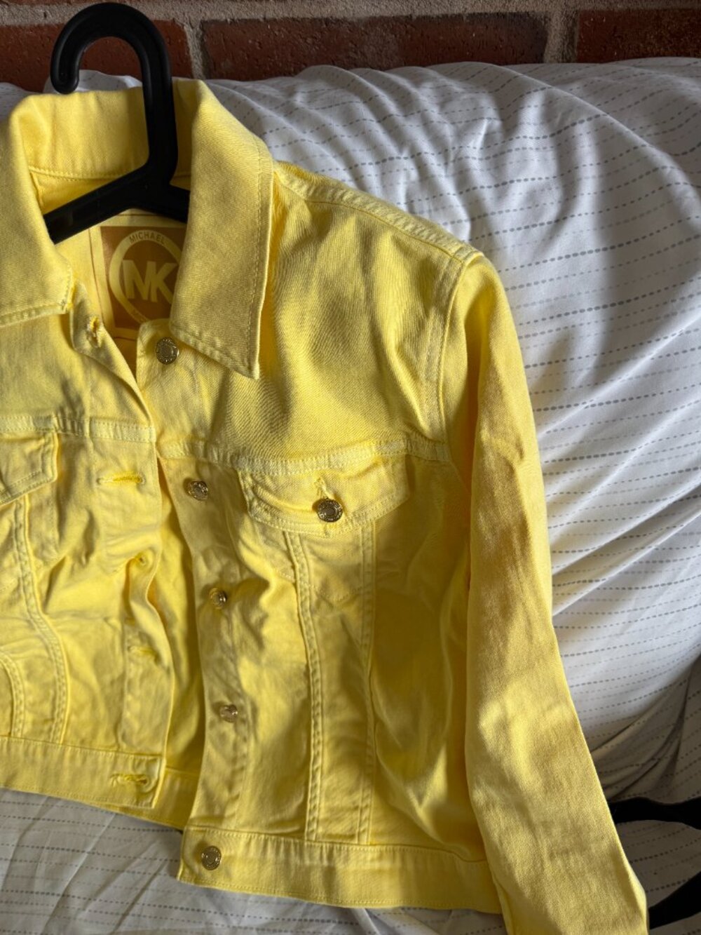 Michael Kors Yellow Denim Jean Jacket Women's L 97% Cotton Like New Bright Bold - Picture 5 of 9
